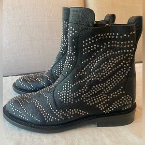 Zadig & Voltaire Women’s Laureen Stud Ankle Boots in black pebbled leather US 8